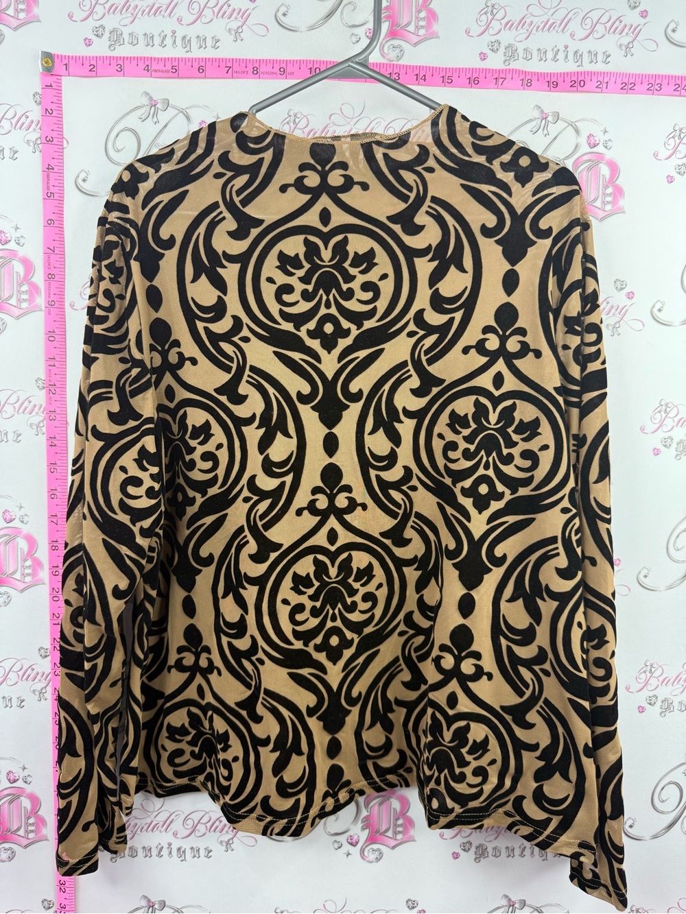 Shirt Women's Tan and Black Patterned Long Sleeve ornate